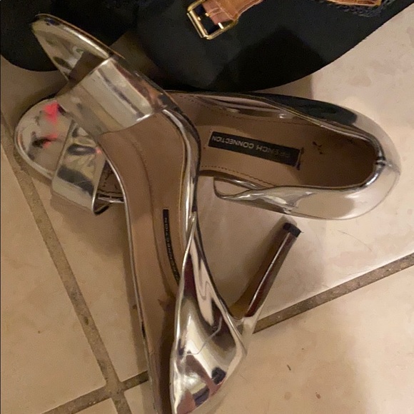 SOLD - Picture 2 of 6